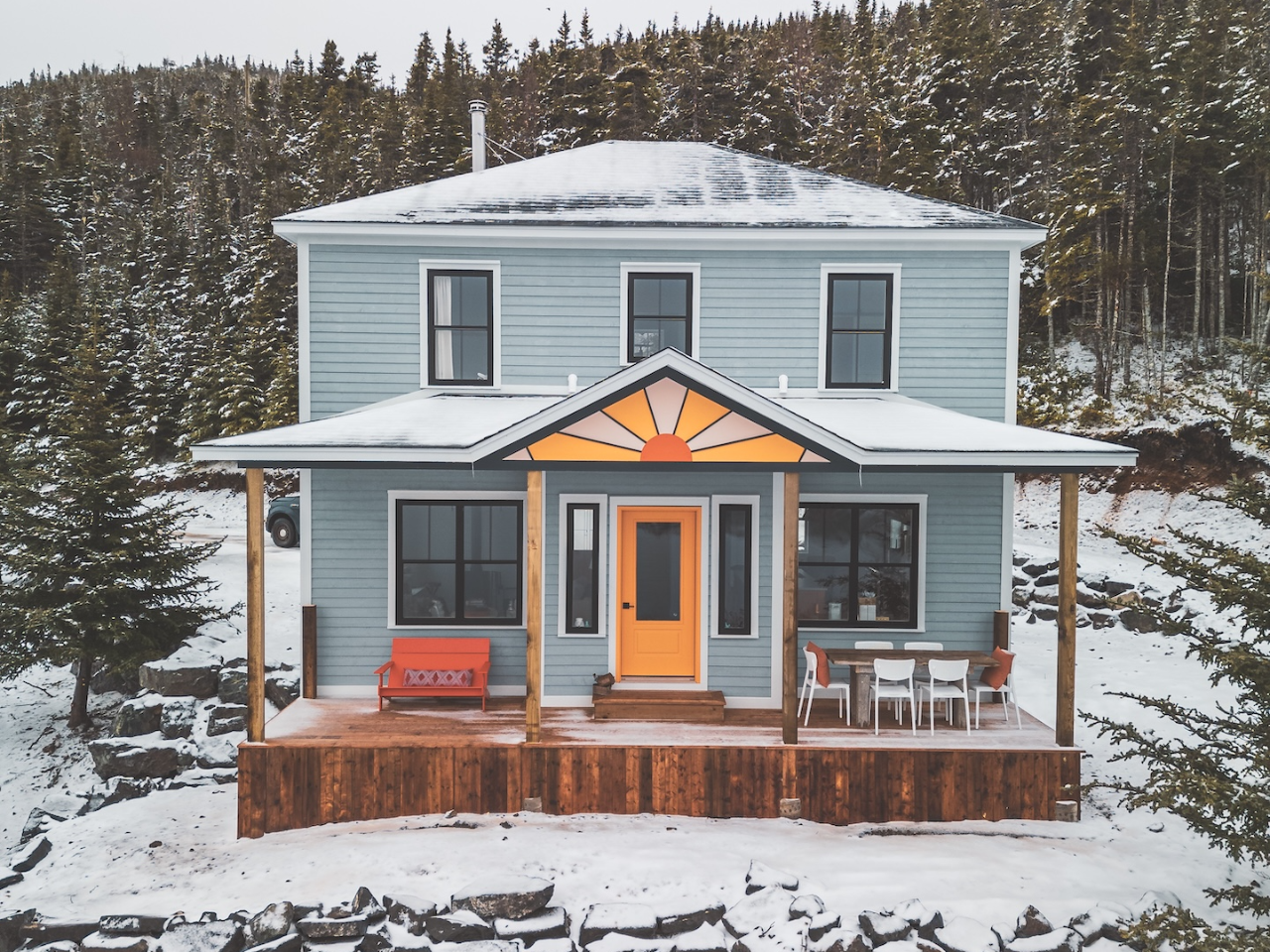 English Sunrise House - Cozy &amp; Charming 2-bedroom