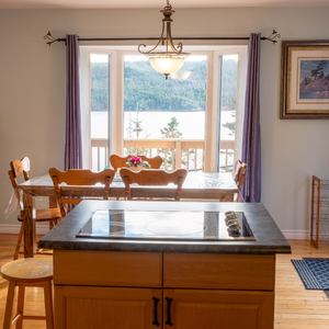 BayChalets- Cochrane Corner Chalet