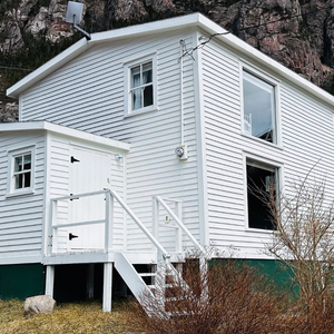 Arctic House - Francois