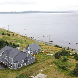 Scenic Seal Cove Nature Retreat