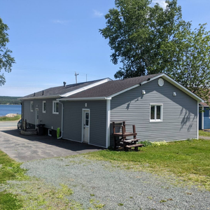 Springhouse Cozy Oceanview Apartment