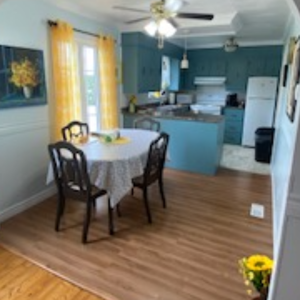 Barrett's Short Term Rentals - Sunshine Bliss