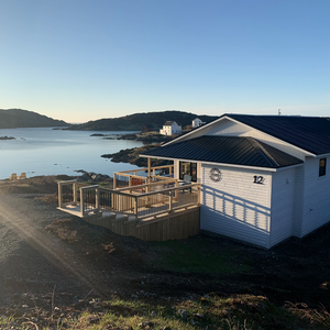 Spencer Salt-Side Cottage (Salt Harbour)