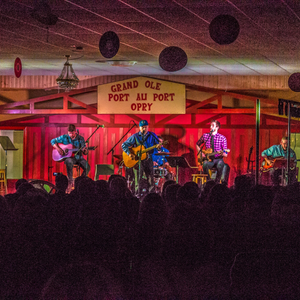 Grand Ole Port au Port Opry