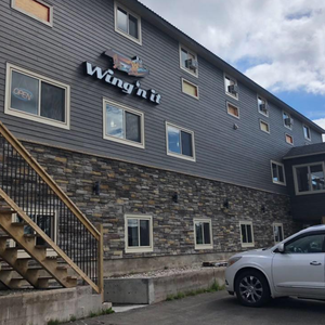 Springdale Inn & Suites