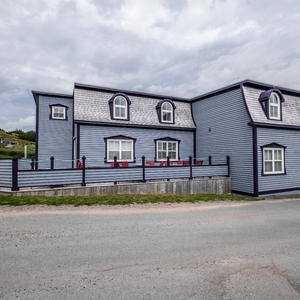 Sisters Inn