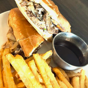 Lu's Lounge & Restaurant