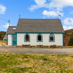 Oceanview Chapel Retreat in Port Rexton